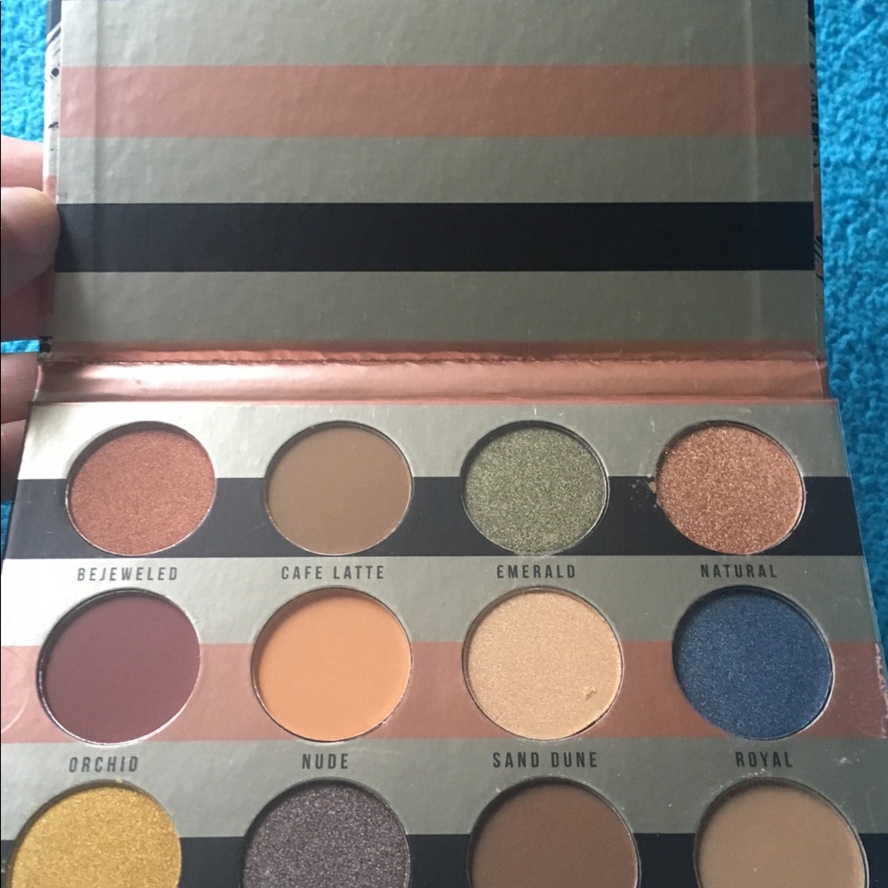 Color Story Pure Luxe Palette
